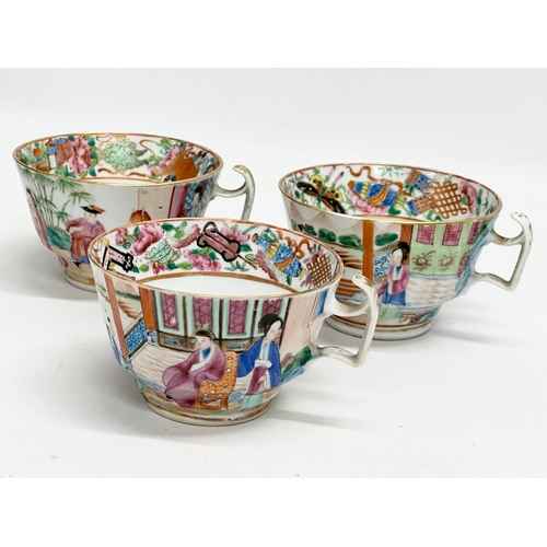 65 - A 7 piece mid/late 19th century Chinese Canton Famille Rose tea service. Teapot, 2 handled sugar bow... 