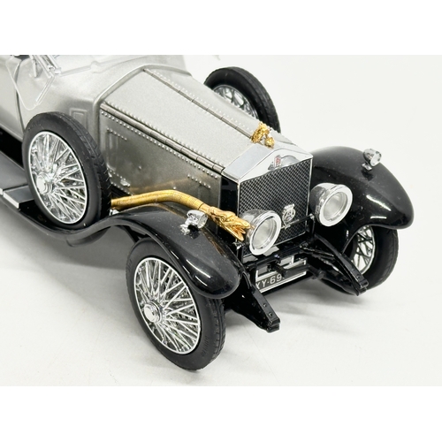 584 - 2 Franklin Mint Die Cast Model Cars. 22cm