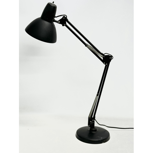 211A - An RS anglepoise lamp.