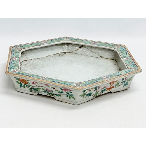 75 - A 19th century Chinese Famille Rose jardiniere base. 37x32x5cm