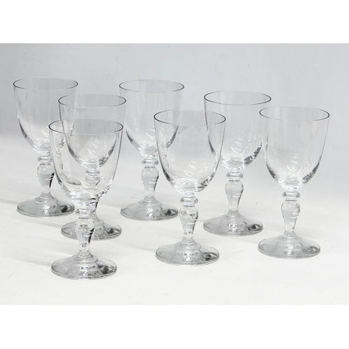 212 - A set of 7 vintage 19th century style crystal rummers / wine glasses. 16cm.