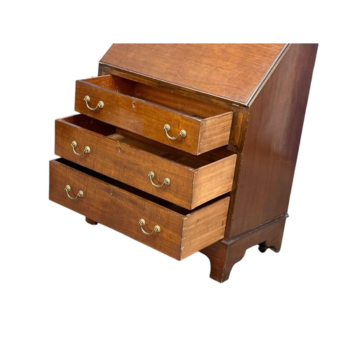 1039 - An early 20th century Georgian style mahogany writing bureau. Circa 1909-1910. 75x46x96.5cm (3)