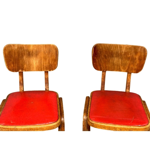 1103 - A set of 4 1950’s Mid Century kitchen chairs. (1)