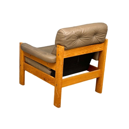 1113 - A Norwegian ‘Montana’ Mid Century teak and leather armchair by Ekorness. 1970. (6)