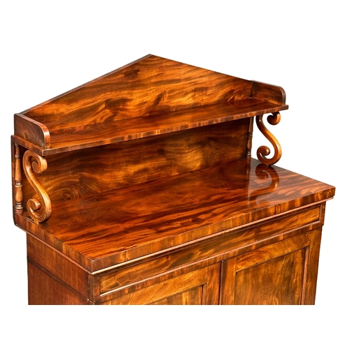 1155 - A good quality George IV flamed mahogany chiffonier with drawer and 2 door cupboard. Circa 1820. 102... 