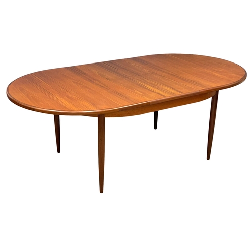 802 - A G-Plan Fresco Mid Century teak extending dining table designed by Victor Wilkins. Open 208.5x111.5... 