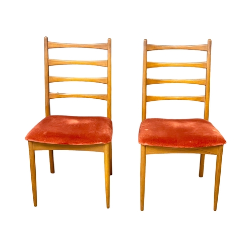 846 - A set of 6 Mid Century dining chairs.