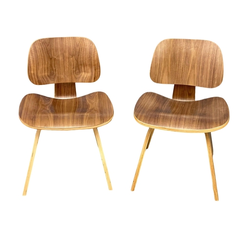 847 - 4 Charles Eames style “DCW” chairs. (2)