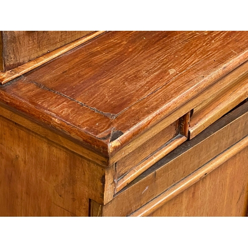 882 - A Victorian mahogany secretaire  bookcase, with double glazed door and adjustable shelves. 85x52x210... 