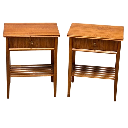 911 - A pair of Mid Century teak bedside tables/lamp tables designed by Peter hayward for Vanson. 1960. 43... 