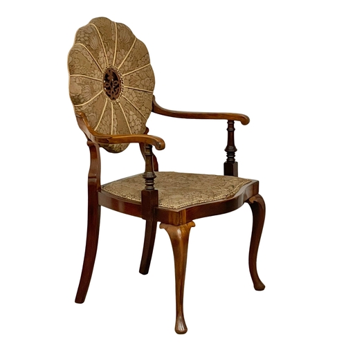 936 - A good quality Edwardian rosewood armchair
(1)