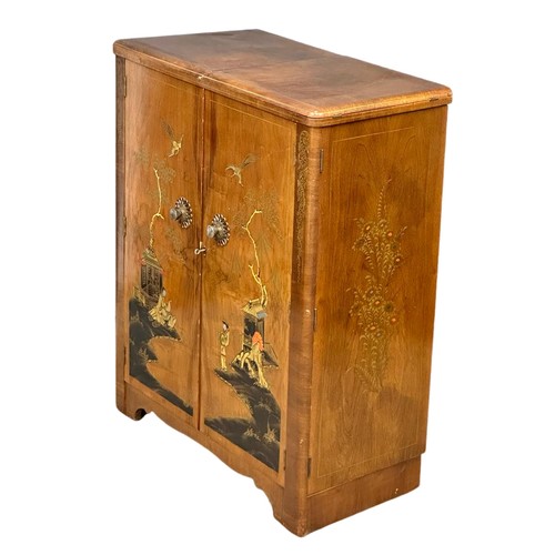 904 - A vintage Chinese style Chinoiserie folding bar with Birdseye Maple top. 182x43.5x104.5cm (5)