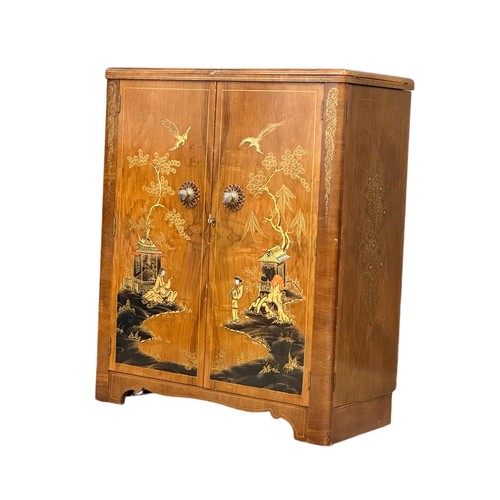 904 - A vintage Chinese style Chinoiserie folding bar with Birdseye Maple top. 182x43.5x104.5cm (5)