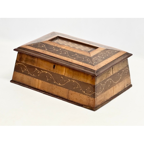 15 - A large Irish 19th century Killarney inlaid arbutus and yew wood jewellery box. Circa 1860-1870. 34x... 