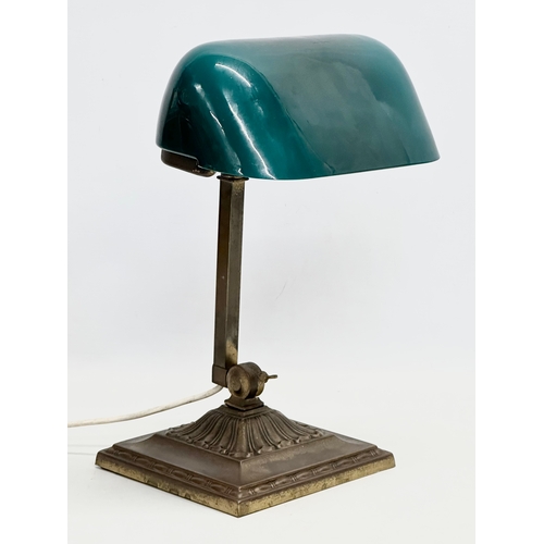 25 - An early 20th century H.G. McFaddin & Co ‘Emeralite’ bankers desk lamp. 1916. No.8734. New York. 17.... 