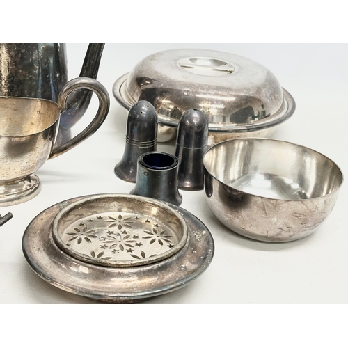 63 - A collection of vintage Ulster Steamship Company silver soldered tea, coffee and dinner ware. By Wal... 