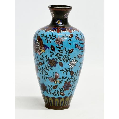 224 - A good quality early 20th century cloisonné enamelled vase. 15cm