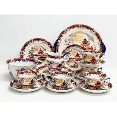 256 - A 20 piece early 20th century Ford & Sons ‘Geisha’ Chinese style tea service. Circa 1902.