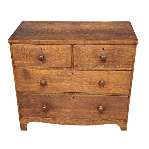 953 - A fine proportioned Regency oak chest of drawers, circa 1810. 89x44x90cm