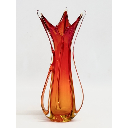 43 - A vintage Murano Glass vase by Flavio Poli for Seguso. 27cm