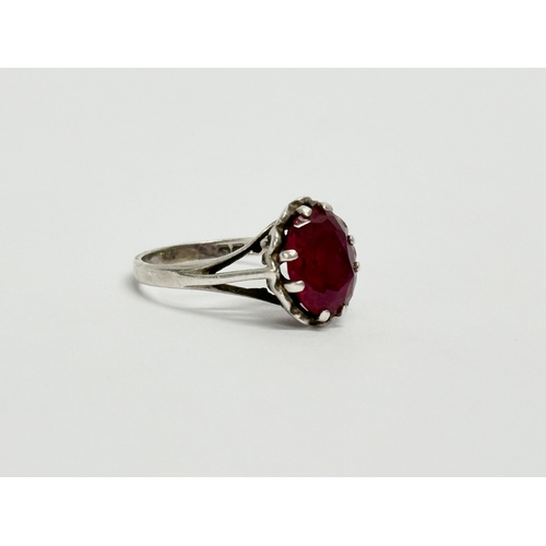 417 - A vintage 1970’s silver and gemstone ring. Size M.