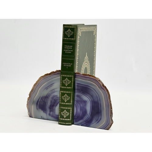 394 - 2 pairs of Agate Druzy Bookends. 9x5x11cm