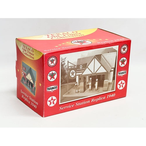 541 - Texaco Old Timer Collection. A Texaco Old Timer Collection Replica 1940 Service Station with box, in... 