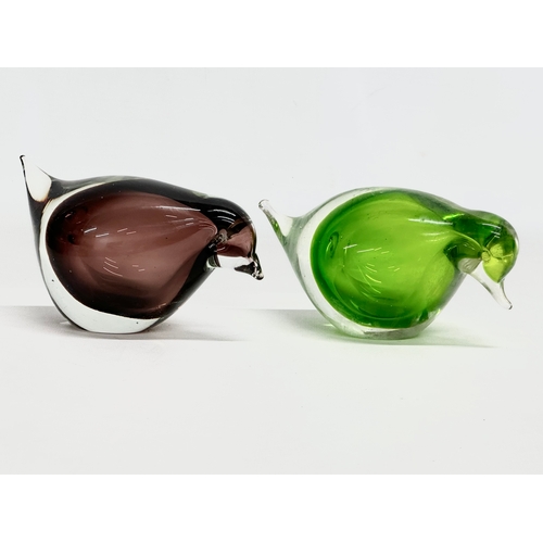 68 - A pair of Murano Glass birds. 14cm
