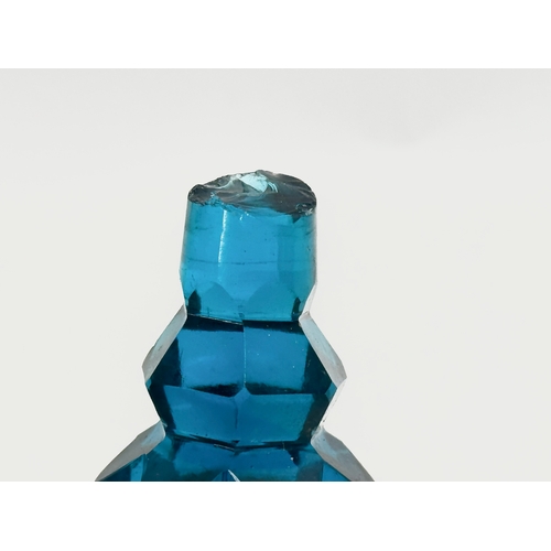 71 - A mid 20th century blue cut glass perfume bottle/scent bottle. 16cm