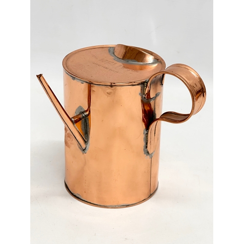 398 - A selection of vintage copper ware. An Art Nouveau style jardiniere 13x12cm. A small Victorian style... 