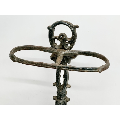 378 - A vintage cast iron stickstand/umbrella stand. 31x57cm