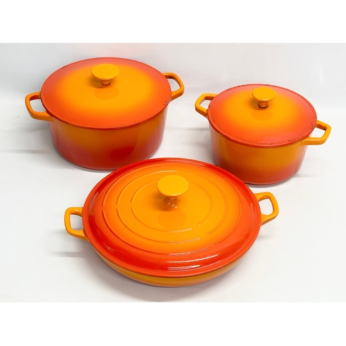 194 - 3 cast iron Mid Century style casserole pots and pans with covers. No names. 38x31cm. 32x26x20cm. 28... 