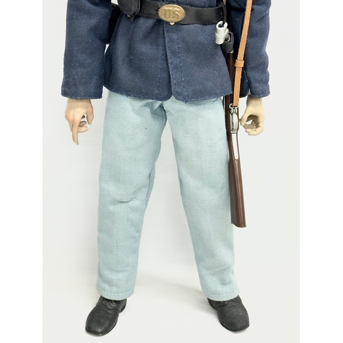 553 - A Sideshow Toys American Civil War Brotherhood of Arms Union Infantry Action Figure. 32cm