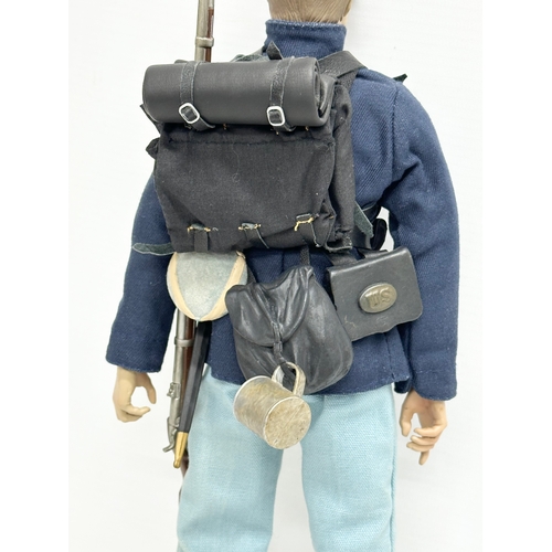 553 - A Sideshow Toys American Civil War Brotherhood of Arms Union Infantry Action Figure. 32cm