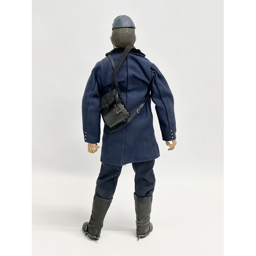 554 - A Sideshow Toys American Civil War Brotherhood of Arms Union Officer Action Figure. 31cm