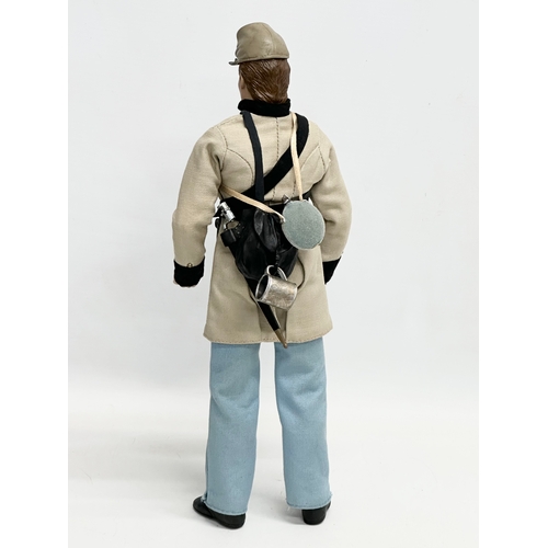 555 - A Sideshow Toys American Civil War Brotherhood of Arms Confederate Infantry Action Figure. 32cm