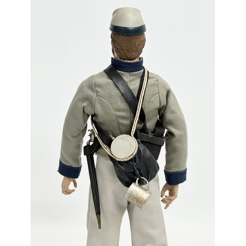 559 - A Sideshow Toys American Civil War Brotherhood of Arms Confederate Infantry Action Figure. 32.5cm