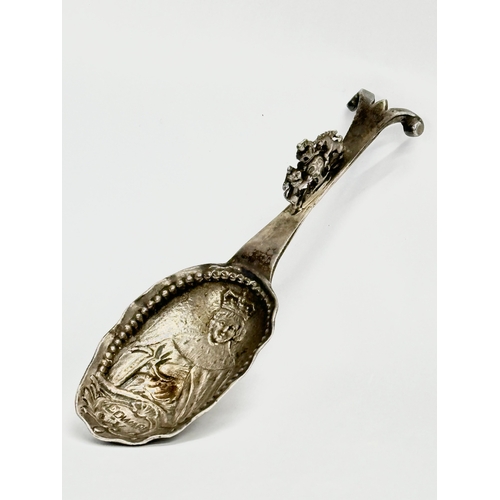 442 - A silver wine tasting spoon. Depicting Edward V. London. Faded makers mark, M??. 35.68 grams. 12cm