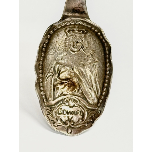 442 - A silver wine tasting spoon. Depicting Edward V. London. Faded makers mark, M??. 35.68 grams. 12cm