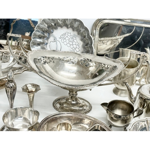 349 - A quantity of late 19th and 20th century silver plate and EPNS.