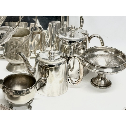 349 - A quantity of late 19th and 20th century silver plate and EPNS.