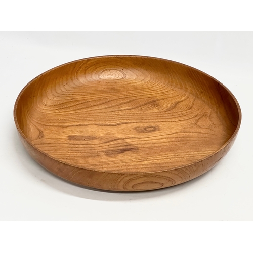 195 - A large Mid Century teak bowl. 1960-1970. 44x7cm