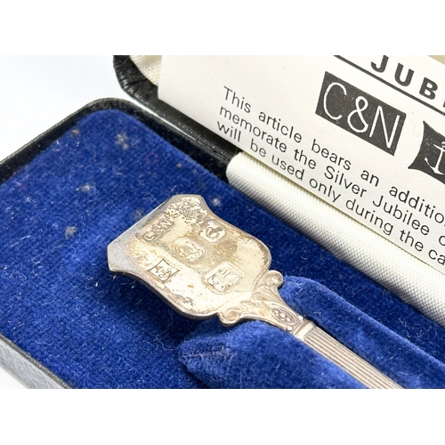 464 - The Jubilee Silver Hallmark. A silver teaspoon to commemorate the Silver Jubilee of H.M. Queen Eliza... 