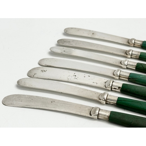 482 - A set of of 7 early 20th century silver butter knives by Yates Brothers. Sheffield, 1924.