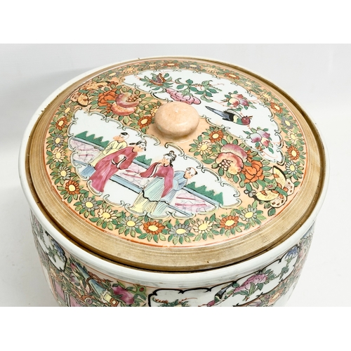 232 - A large late 19th century Chinese ‘Famille Rose’ pot with cover. Late Qing Dynasty. Emperor Guangxu.... 