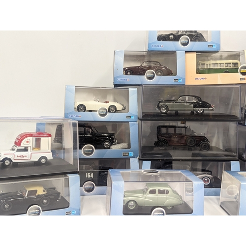 633 - A collection of Oxford Die-Cast model cars