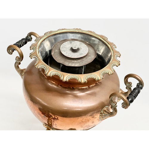 103 - A large Victorian copper samovar tea urn. 35x35x48cm