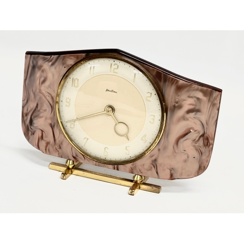 200B - A vintage Art Deco Bentima mantle clock.  22x15cm