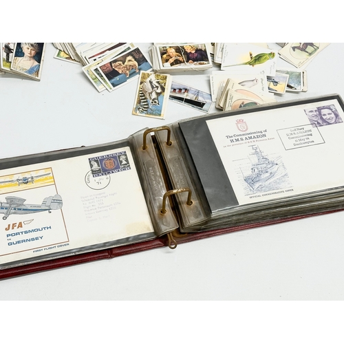 529 - A collection of vintage cigarette cards and British Military themed Classic One Cover Album.