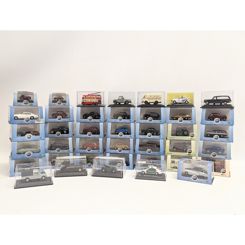 686 - A collection of Oxford Die-Cast model cars